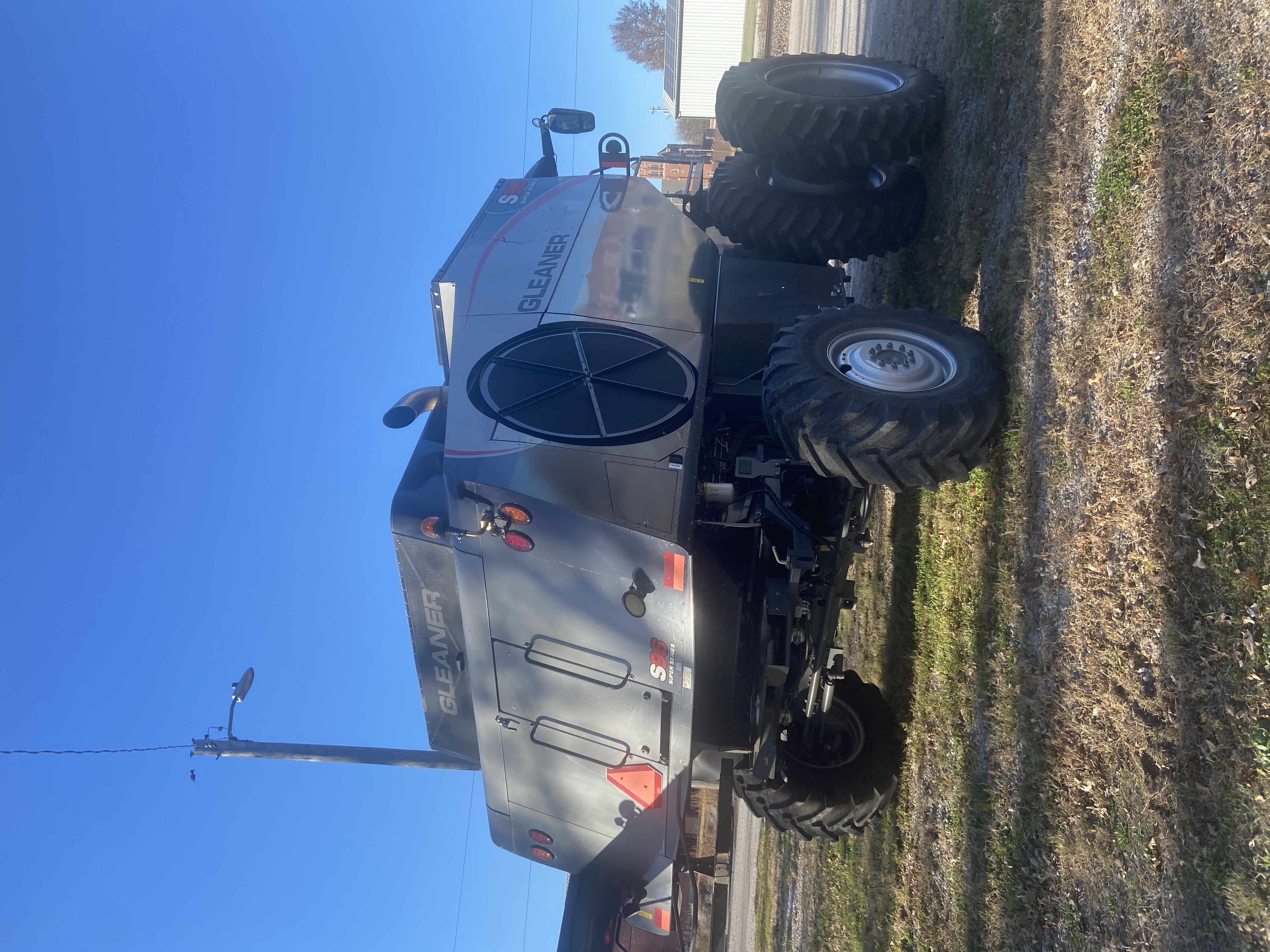 2018 AGCO Gleaner S96 Combine