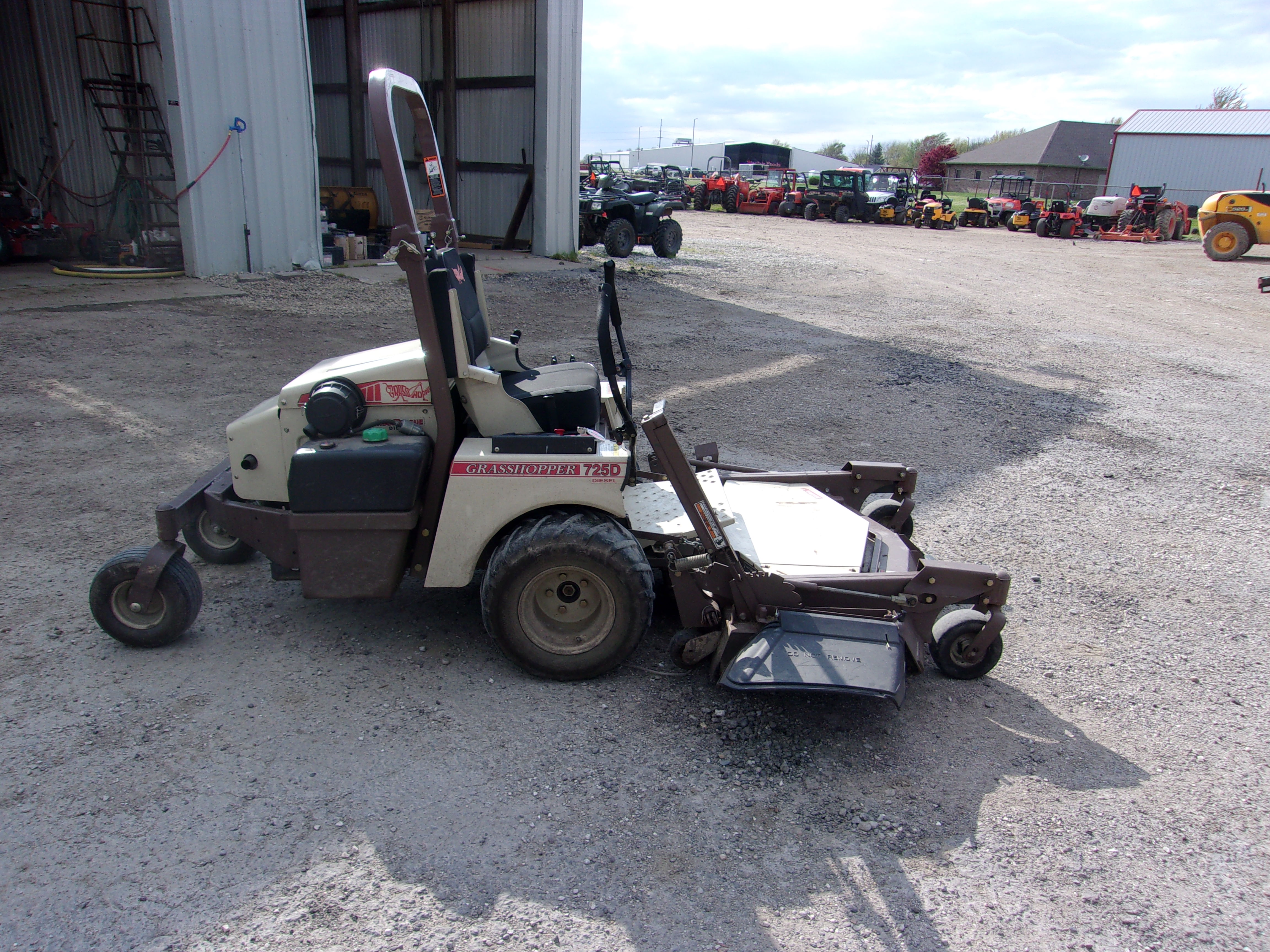 2014 Grasshopper 725DT Mower/Front Deck for sale in Jerseyville, IL ...