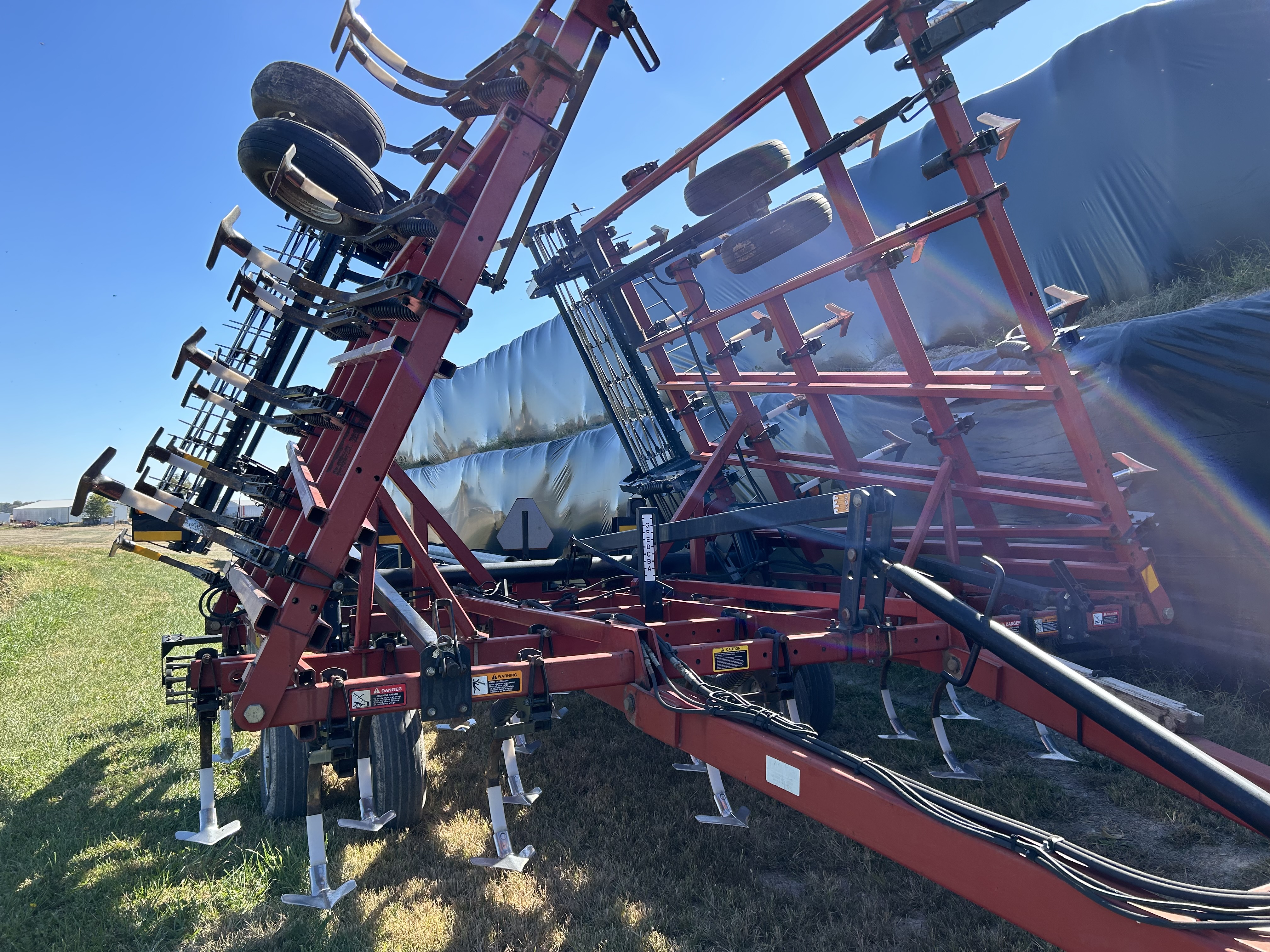 Case IH TIGERMATE II Field Cultivator