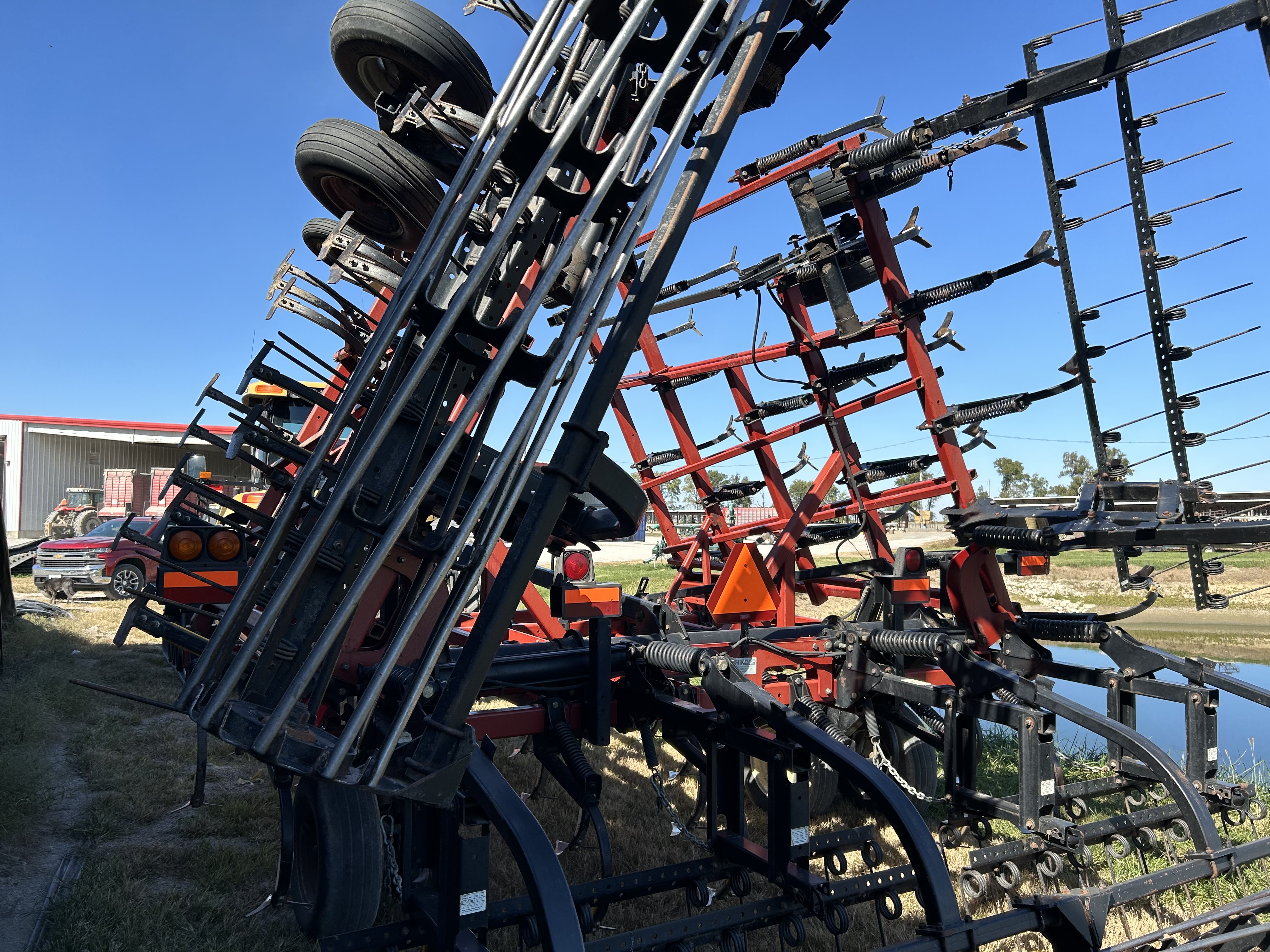 Case IH TIGERMATE II Field Cultivator