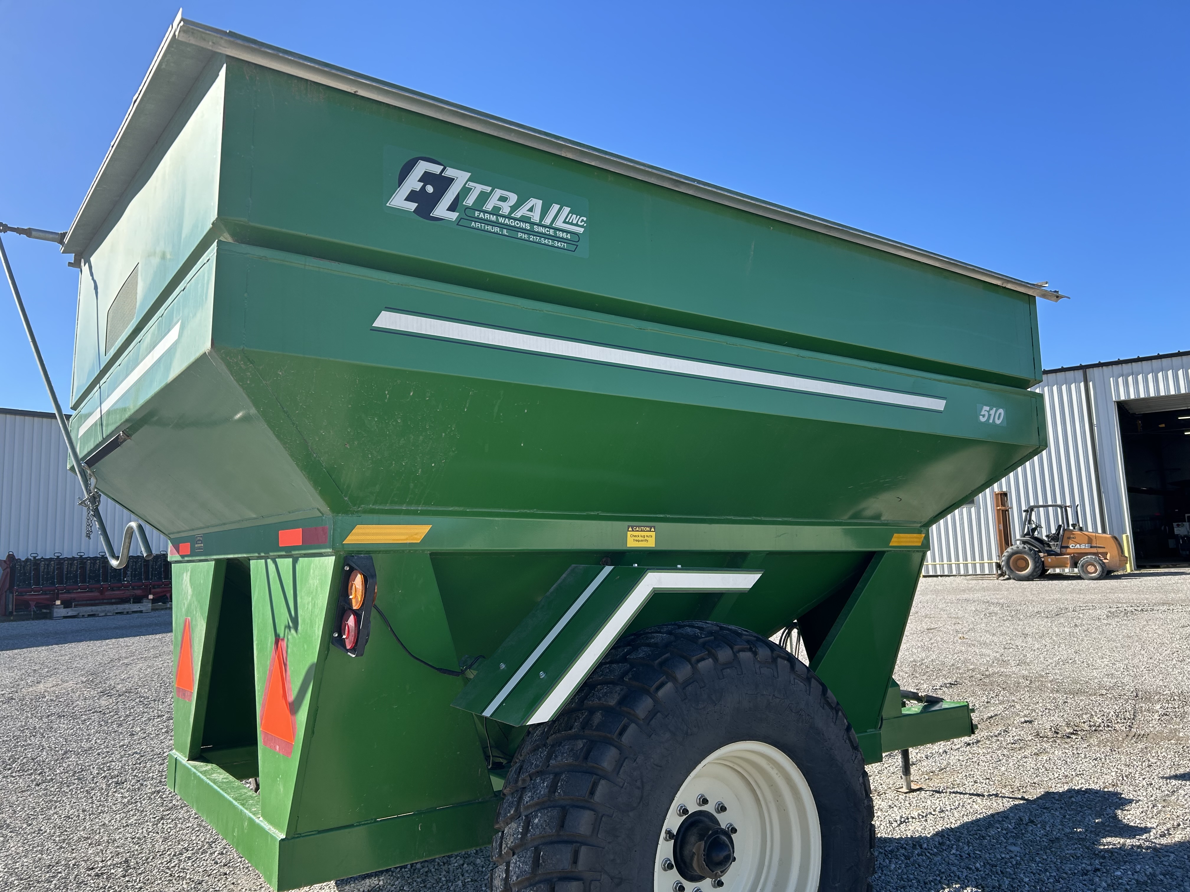 2012 E-Z Trail 510 Grain Cart