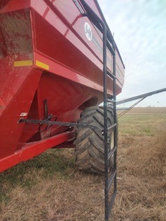 2017 J&M 1012-20 Grain Cart