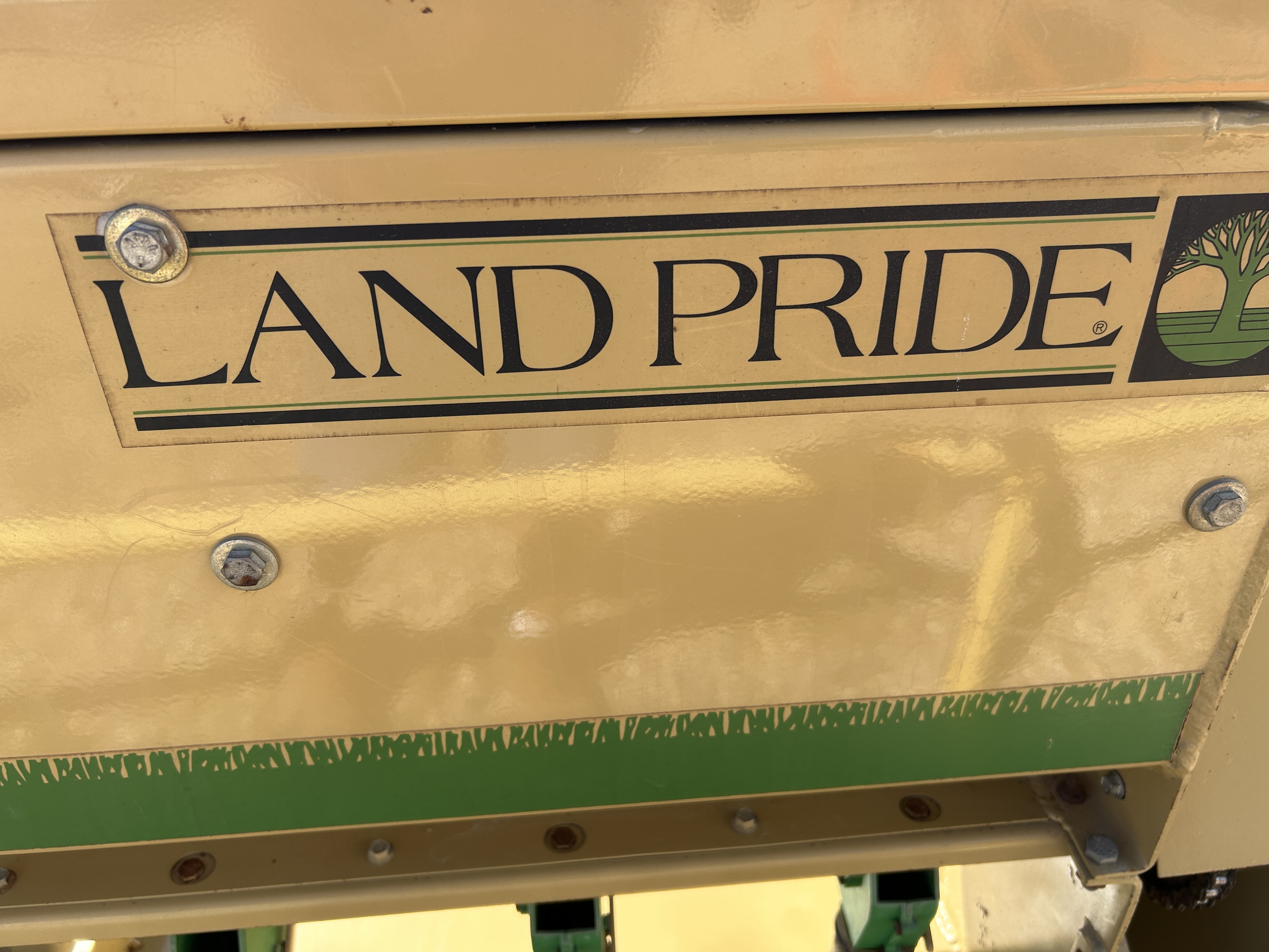 Land Pride OS1548 Overseeder