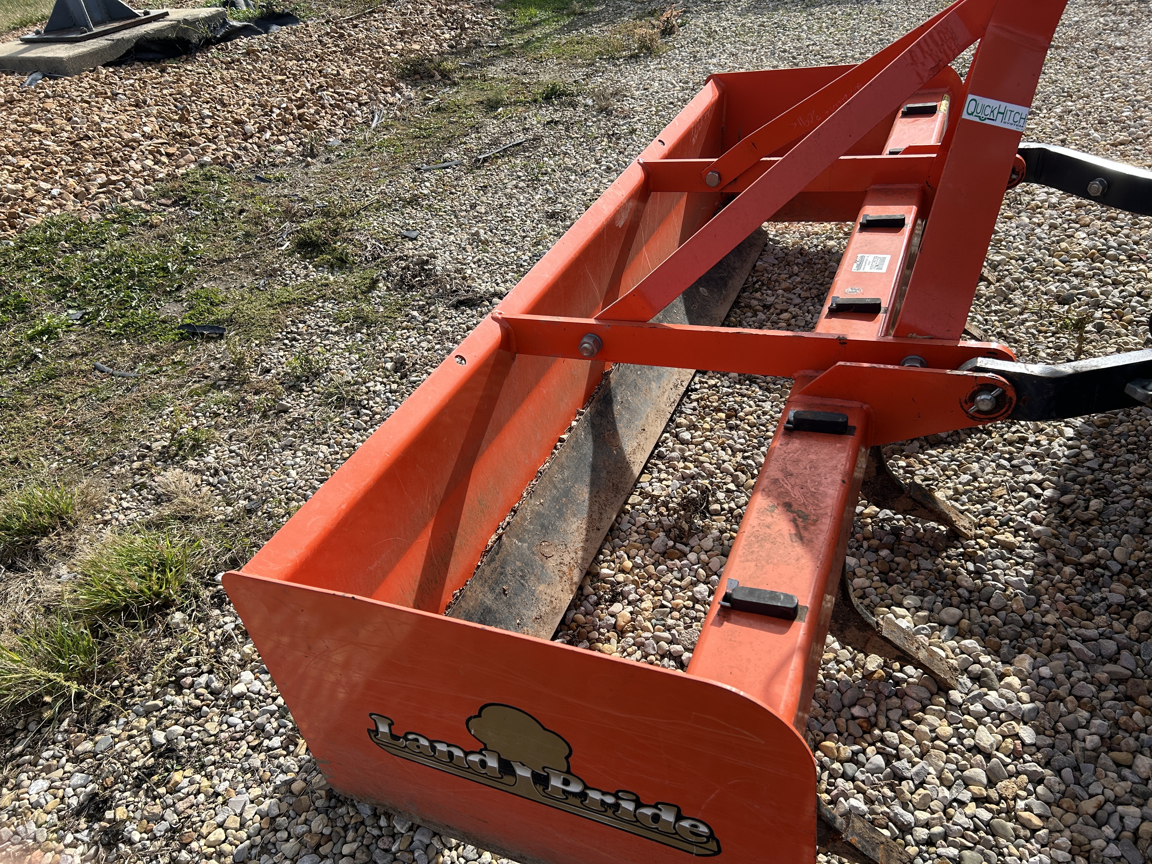 2017 Kubota L3301 Tractor