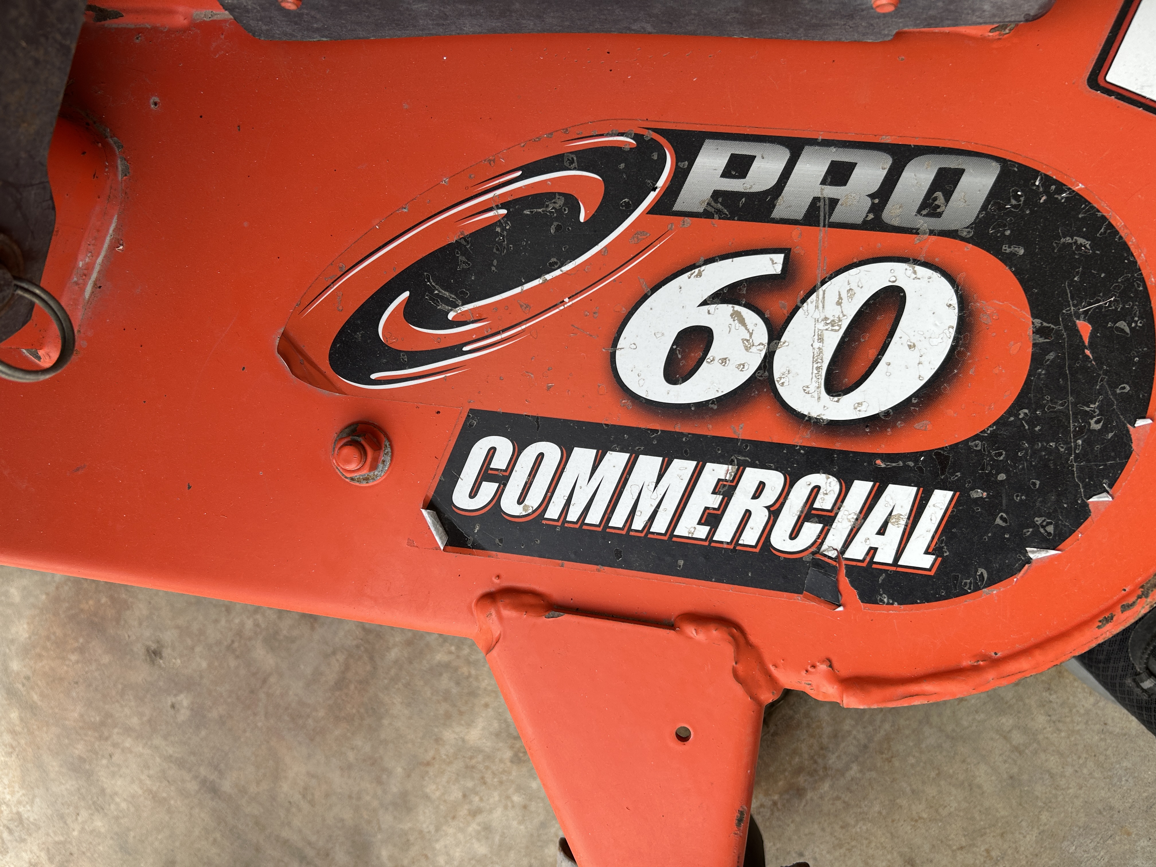 2013 Kubota ZD326 Mower/Zero Turn