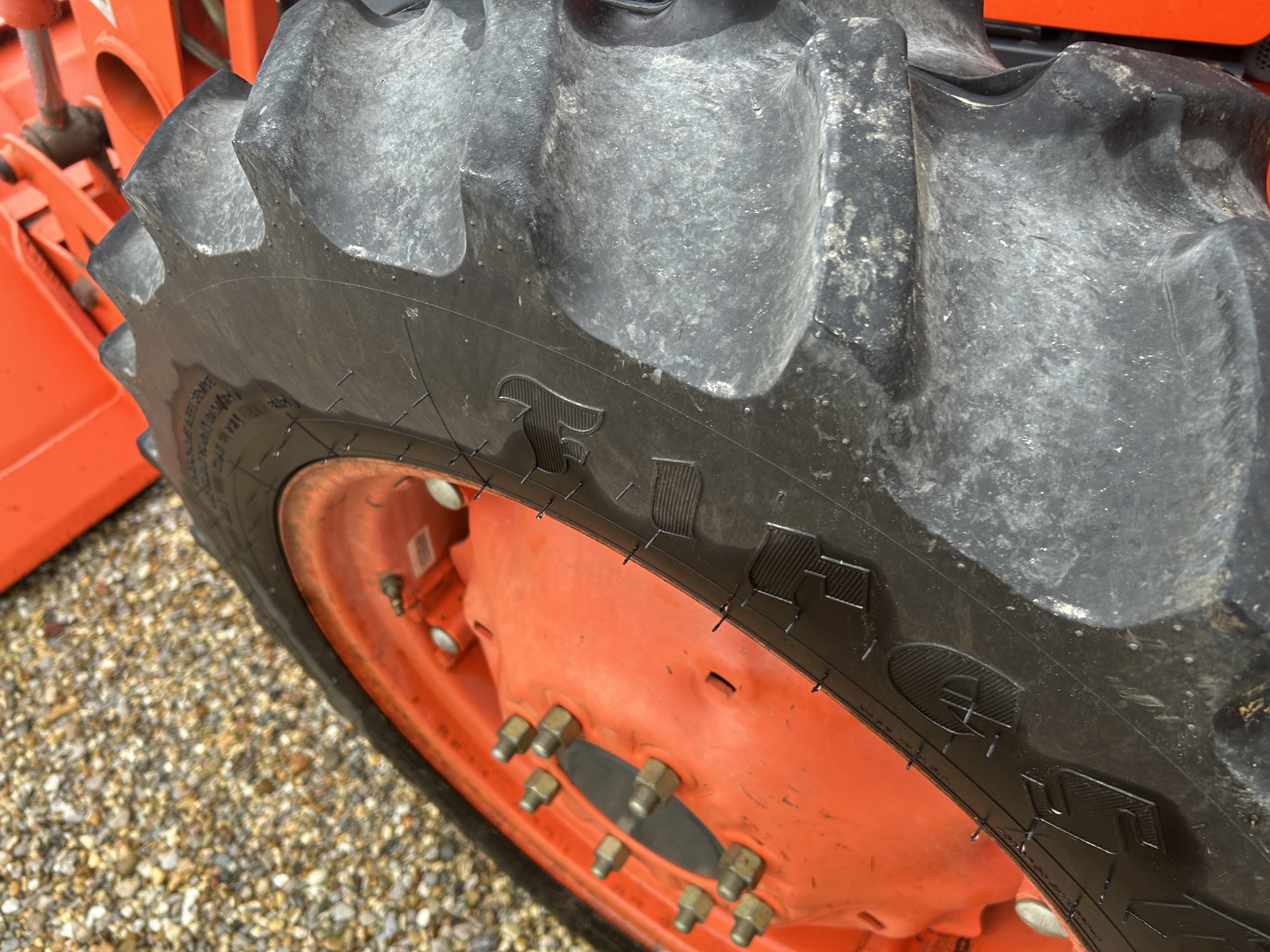 2008 Kubota M7040 Tractor