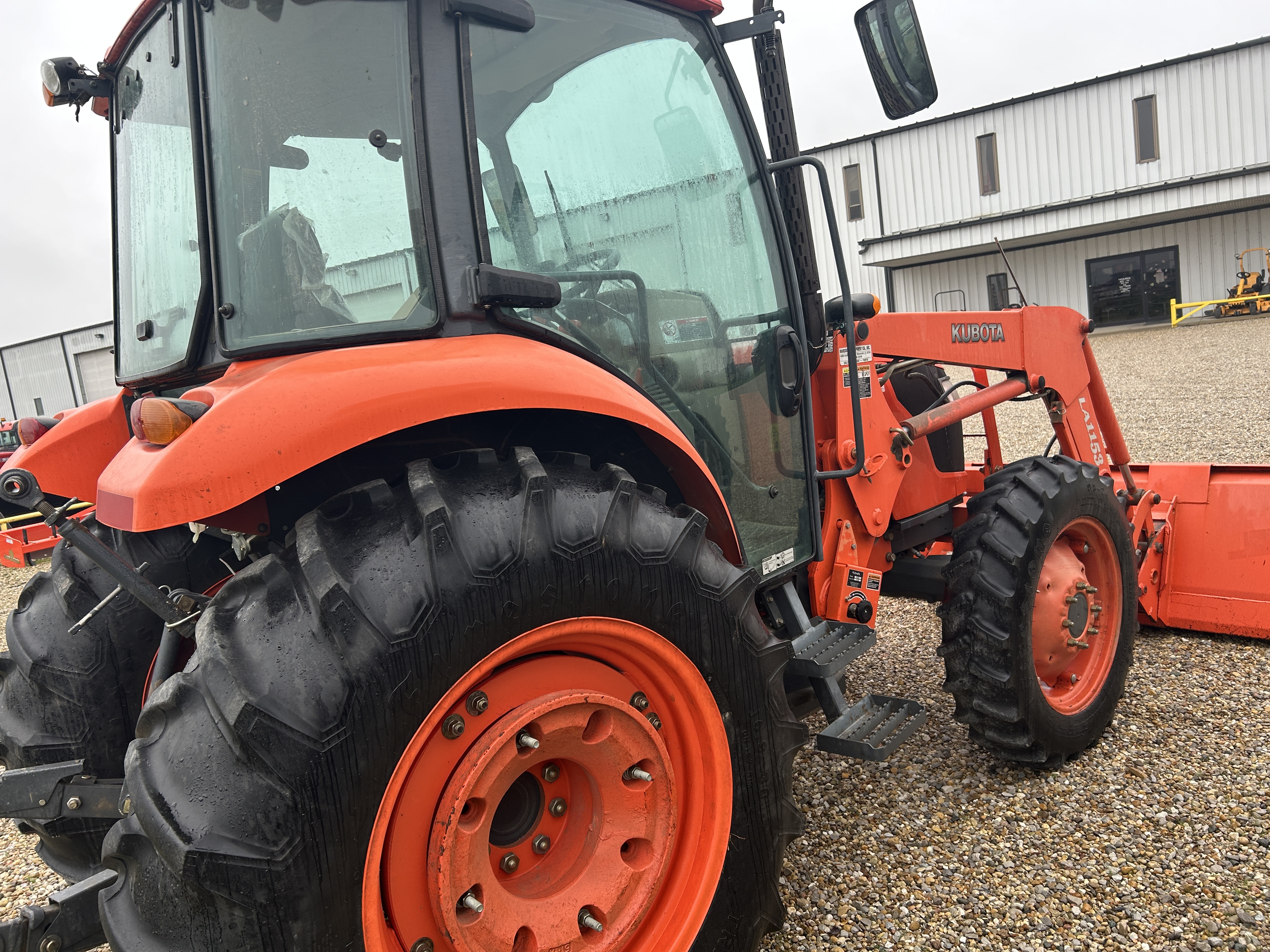 2008 Kubota M7040 Tractor