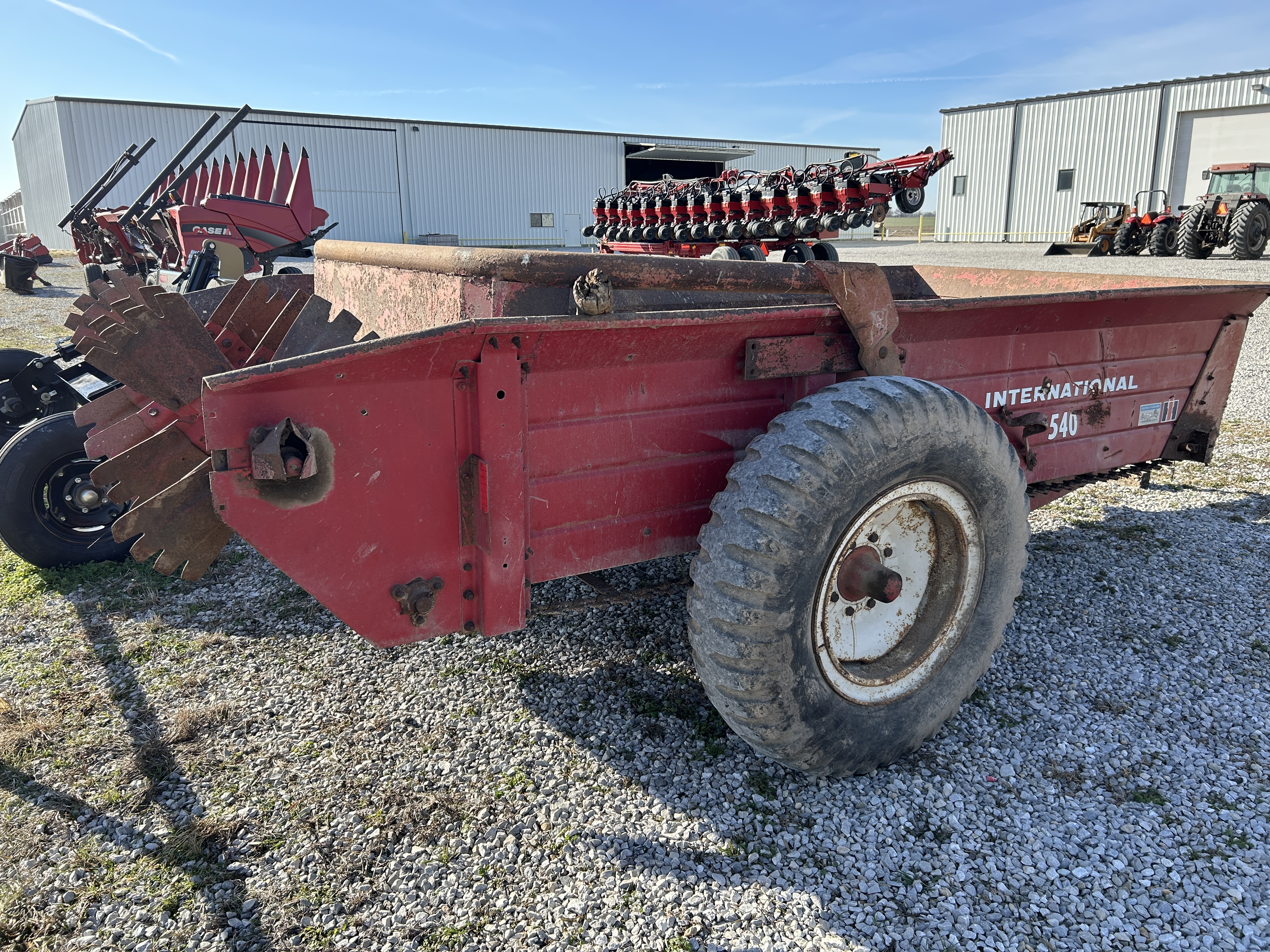 International 540 Manure Spreader
