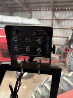 2008 Kinze 3600 Planter