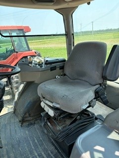 1999 Case IH MX240 Tractor