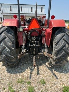 1993 Case IH 695 Tractor