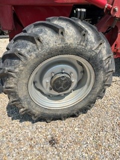 1993 Case IH 695 Tractor