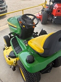 2017 John Deere X380 Lawn Tractor