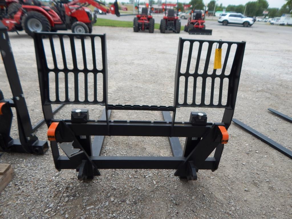 2024 Alo Quicke 3300# Euro/Worldwide QA Pallet Fork