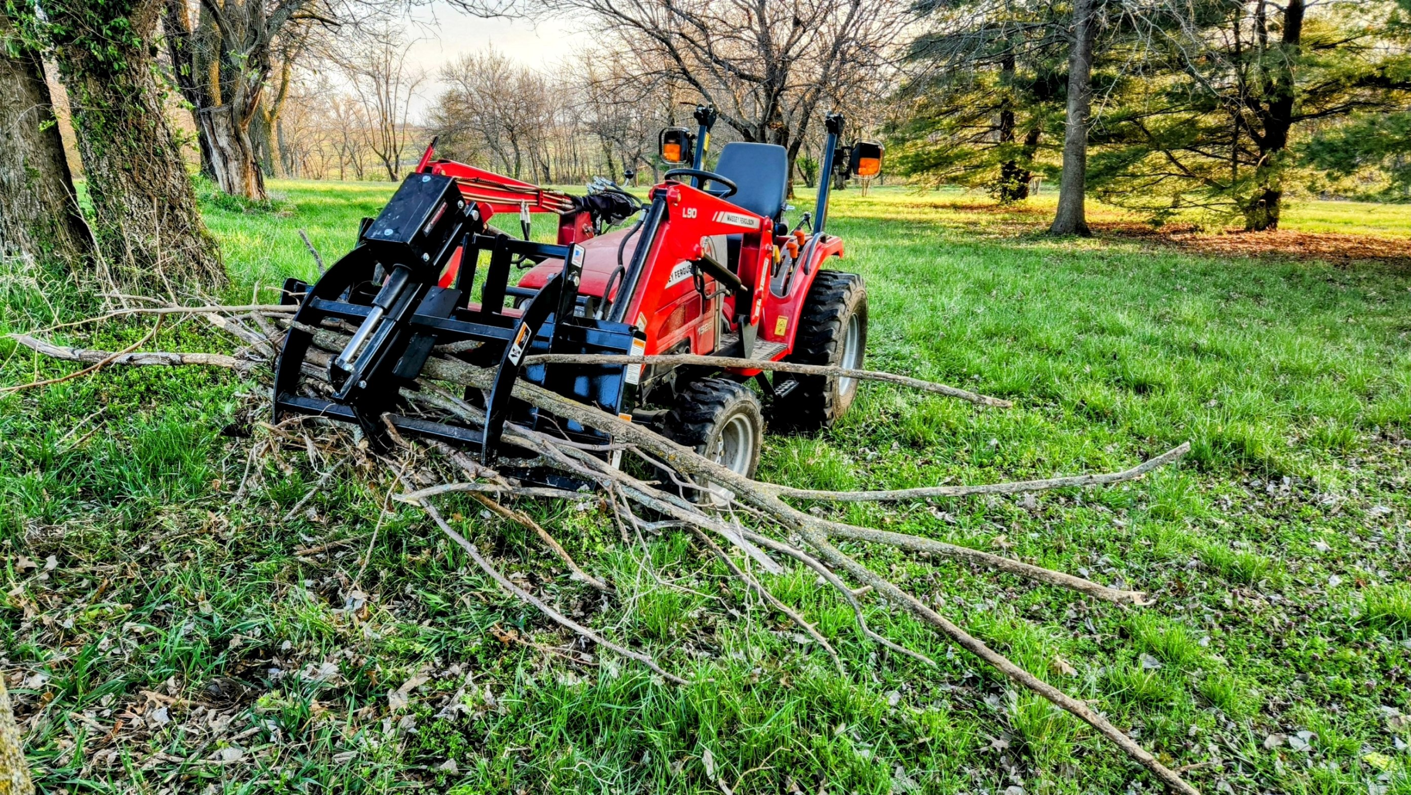 2024 Worksaver ESCG-48S Grapple Rake