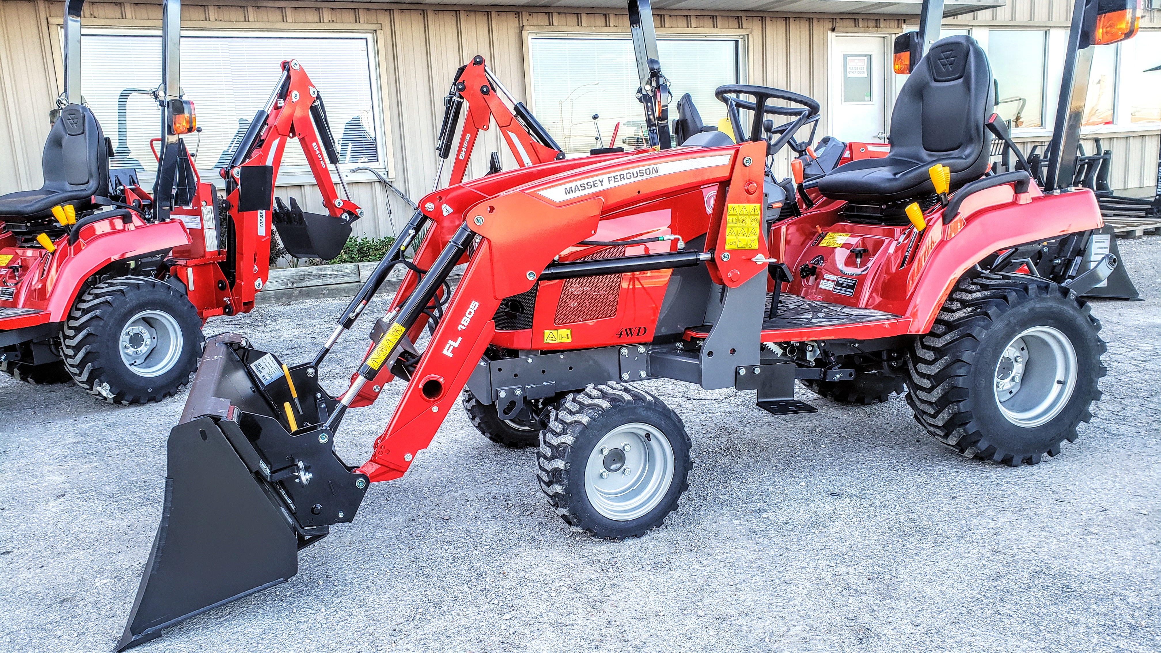 2024 Misc Right Side Step Tractor Attachment