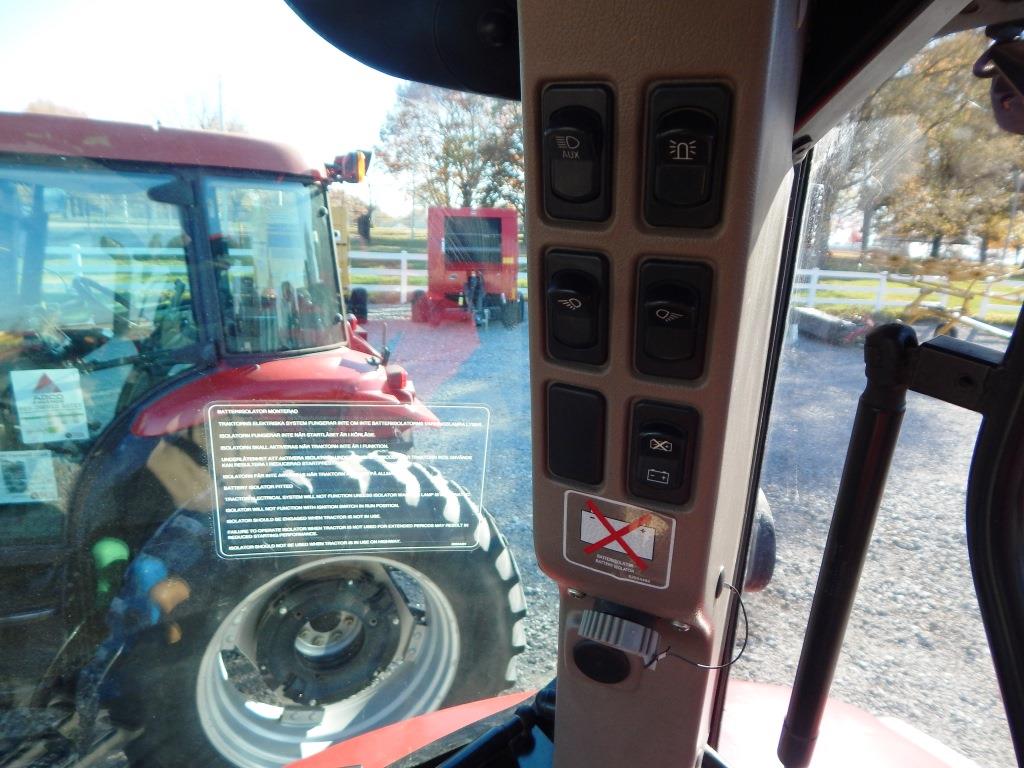 2016 Case IH Maxxum 125 T4B Tractor