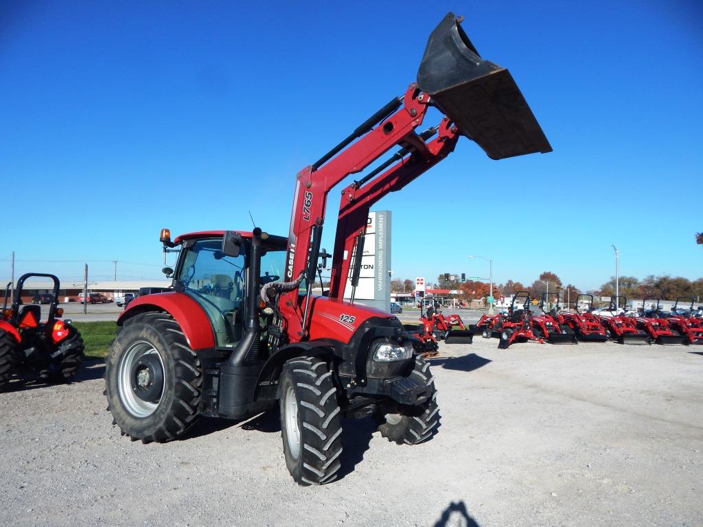 2016 Case IH Maxxum 125 T4B Tractor