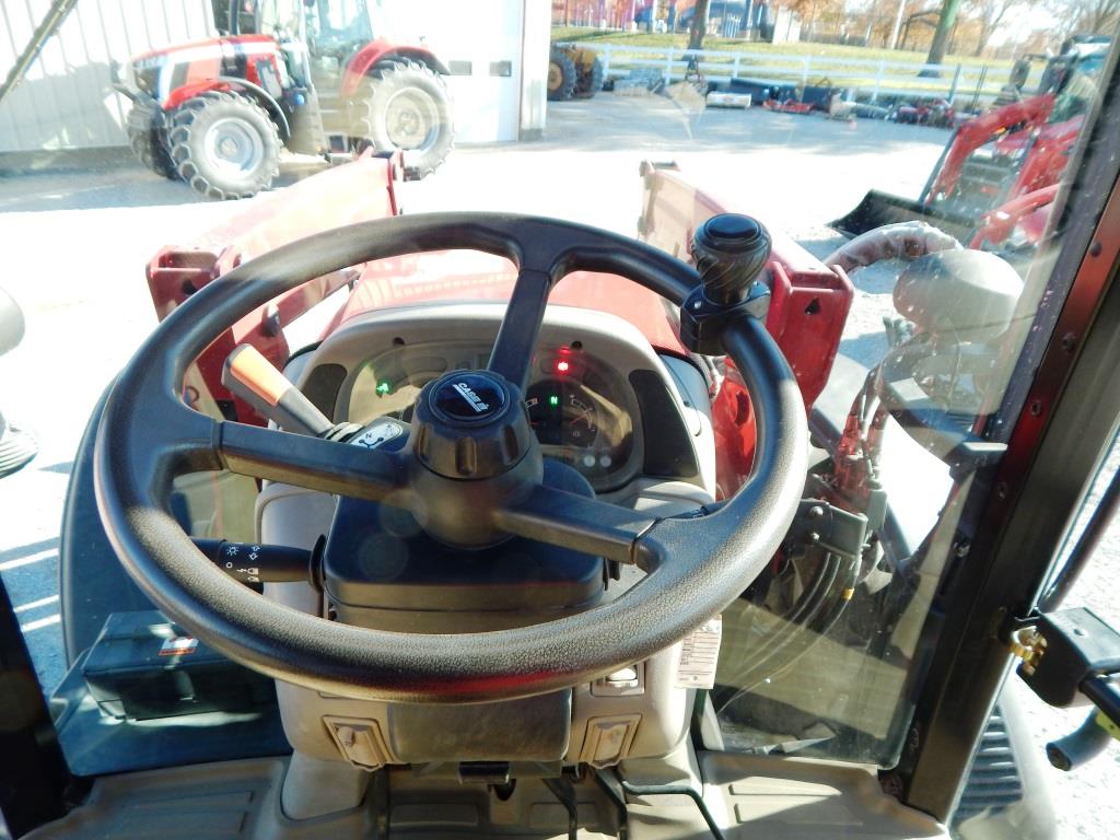2016 Case IH Maxxum 125 T4B Tractor