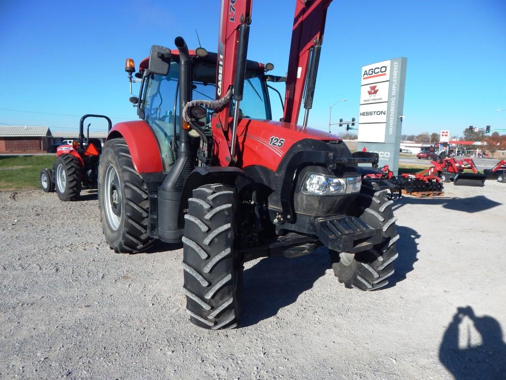 2016 Case IH Maxxum 125 T4B Tractor