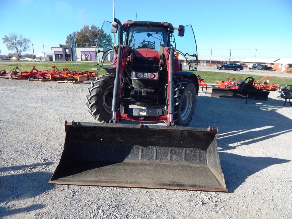 2016 Case IH Maxxum 125 T4B Tractor