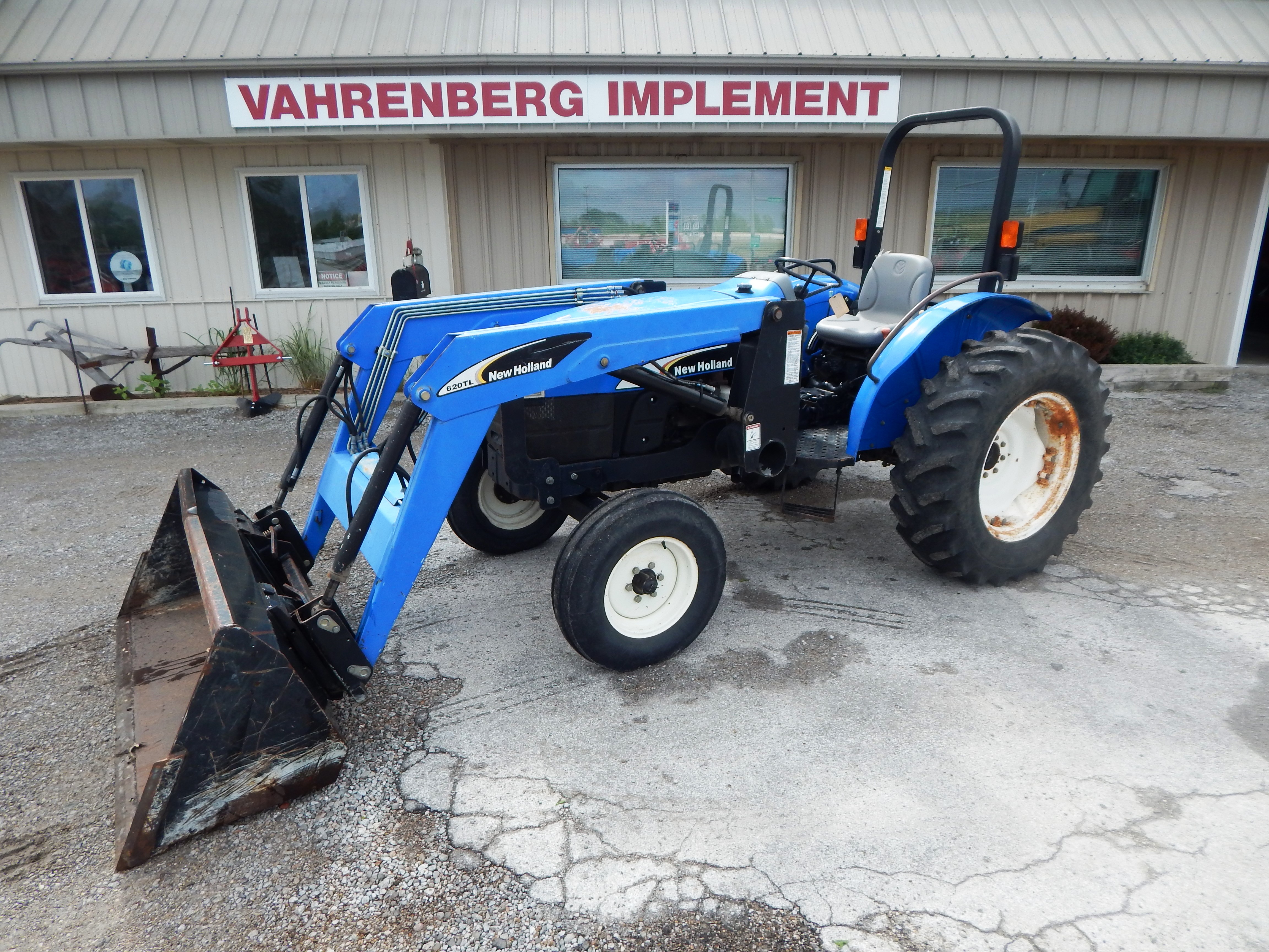 2007 New Holland TT60A Tractor