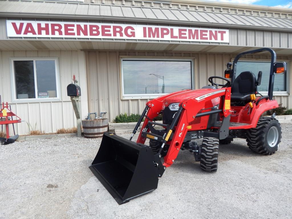 2023 Massey Ferguson GC1725M Hydro Tractor