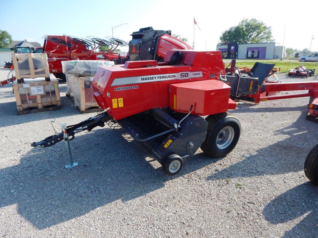 2024 Massey Ferguson 1840 Baler/Square