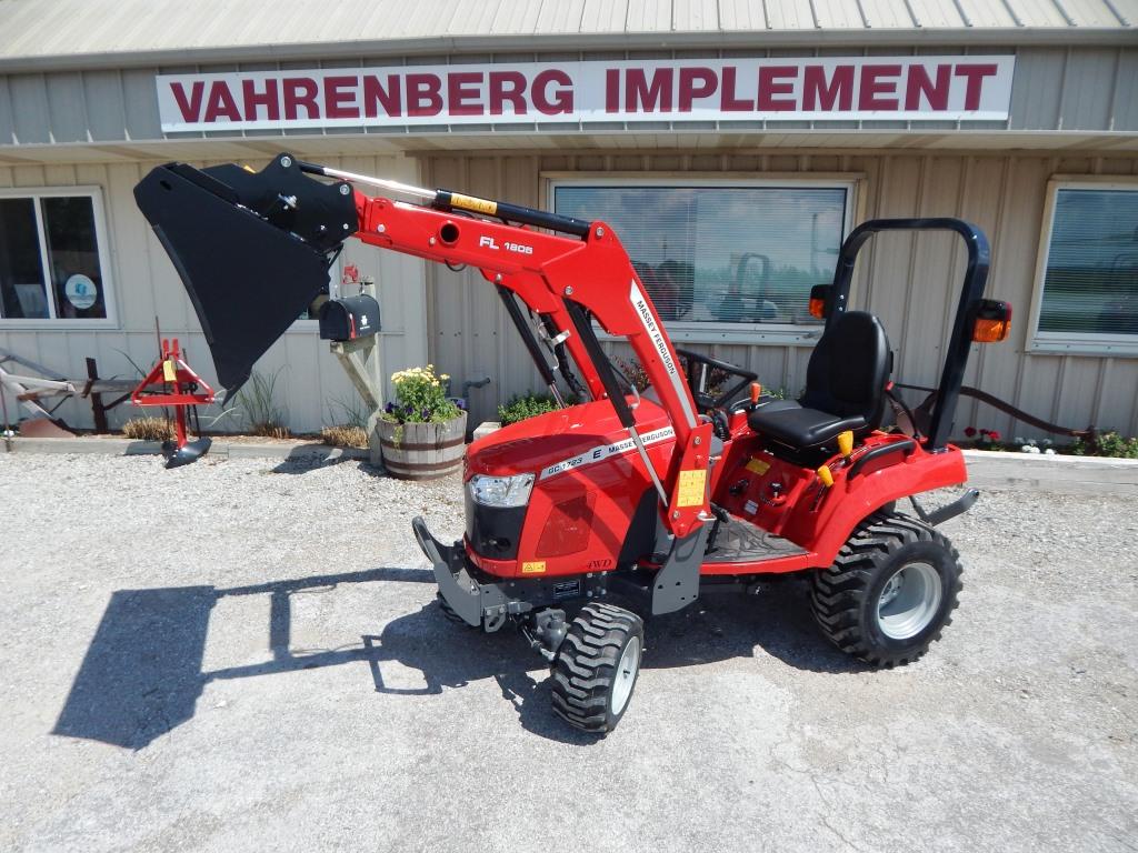 2024 Massey Ferguson GC1723E Hydro Tractor