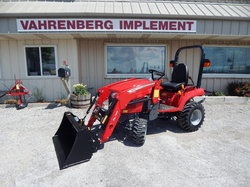 2024 Massey Ferguson GC1723E Hydro Tractor