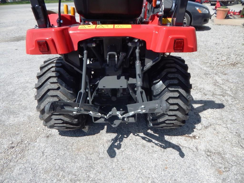 2024 Massey Ferguson GC1723E Hydro Tractor