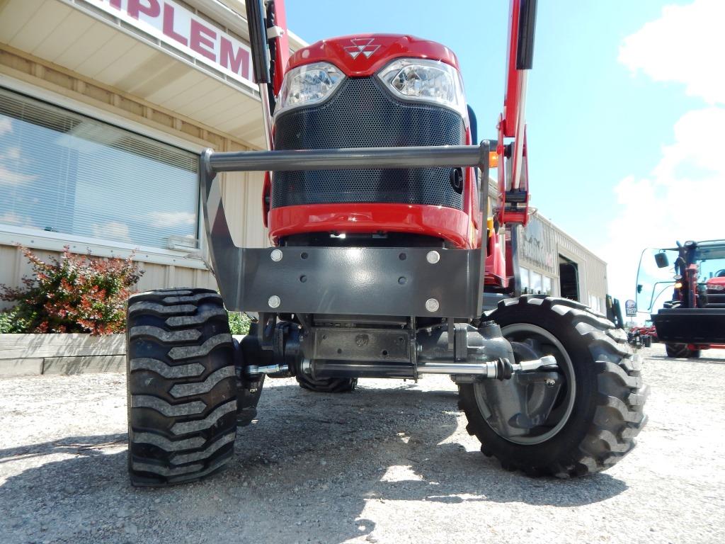 2024 Massey Ferguson GC1723E Hydro Tractor