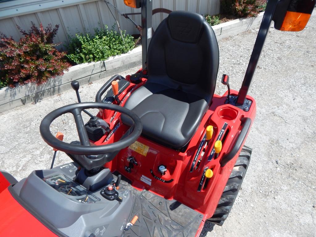 2024 Massey Ferguson GC1723E Hydro Tractor