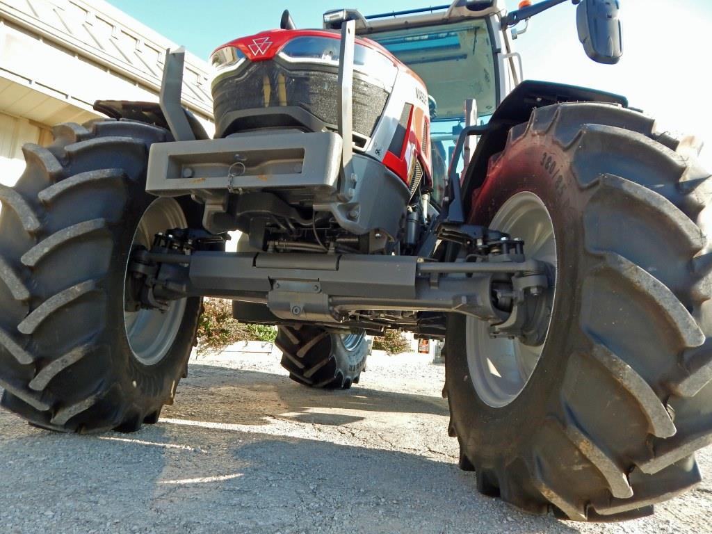 2024 Massey Ferguson 5S.145 Deluxe Dyna6 Tractor