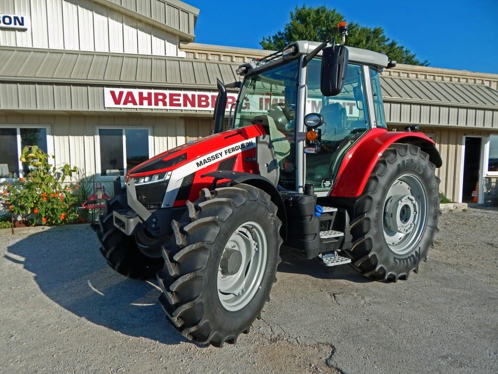 2024 Massey Ferguson 5S.145 Deluxe Dyna6 Tractor