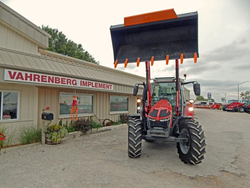 2024 Massey Ferguson 5S.145 Deluxe Dyna6 Tractor