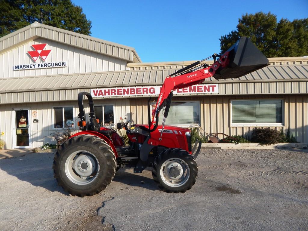 2021 Massey Ferguson 2607H SynchroShuttle Tractor