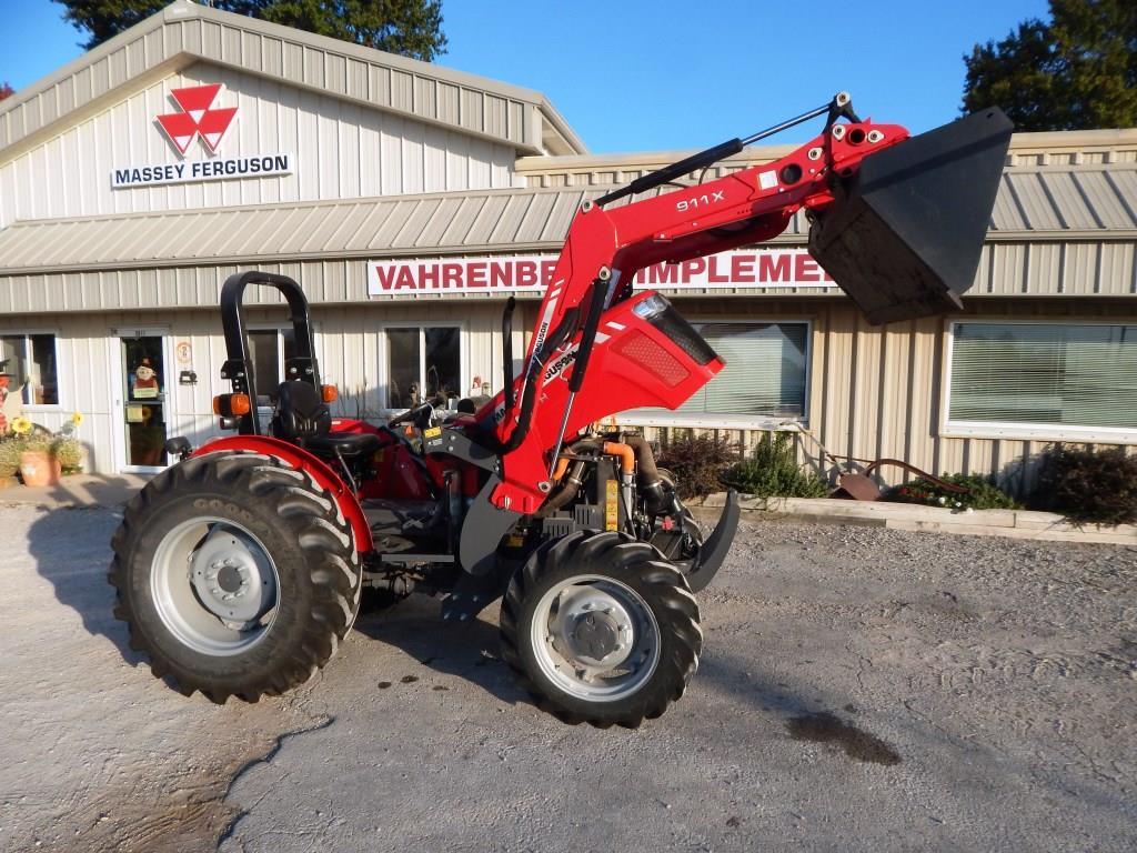 2021 Massey Ferguson 2607H SynchroShuttle Tractor