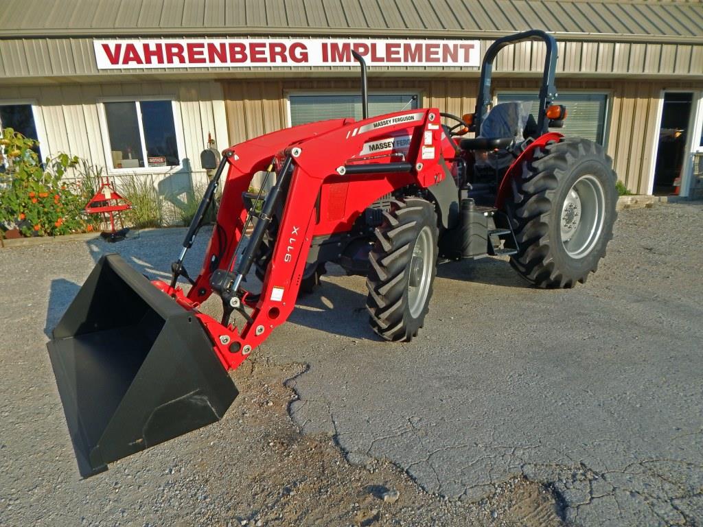 2024 Massey Ferguson 2607H SynchroShuttle Tractor