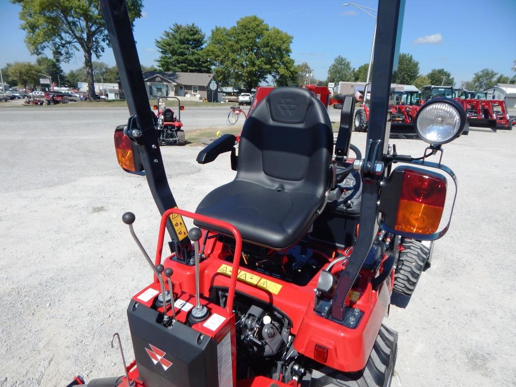 2024 Massey Ferguson GC1725MB Hydro Tractor