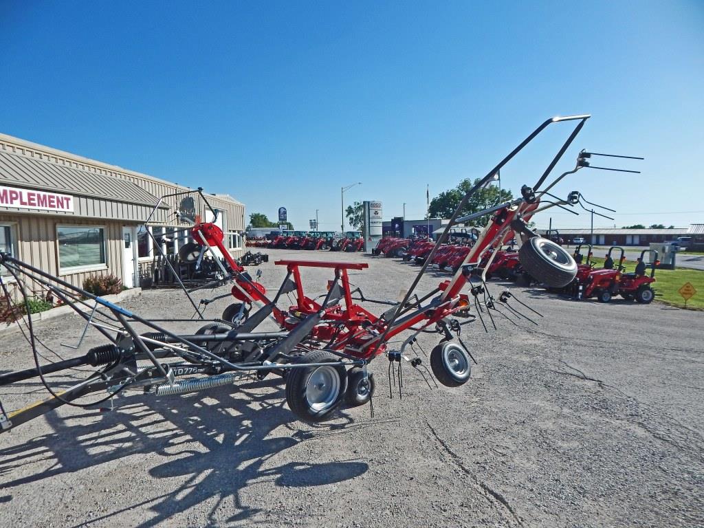 2024 Massey Ferguson TD776TRC Tedder