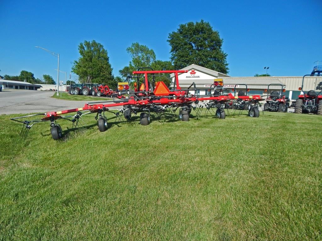 2024 Massey Ferguson TD776TRC Tedder