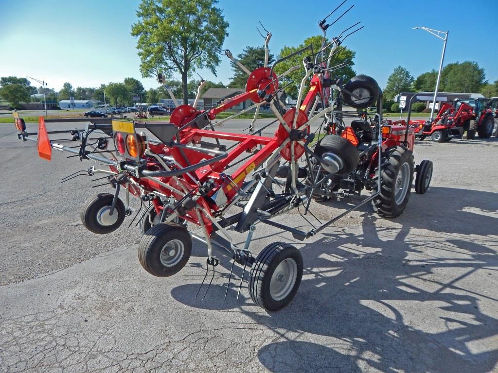 2024 Massey Ferguson TD776TRC Tedder