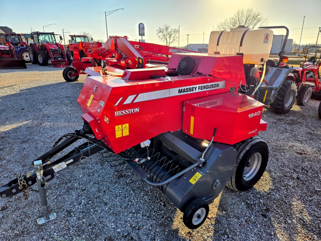 2020 Massey Ferguson 1840 Baler/Square