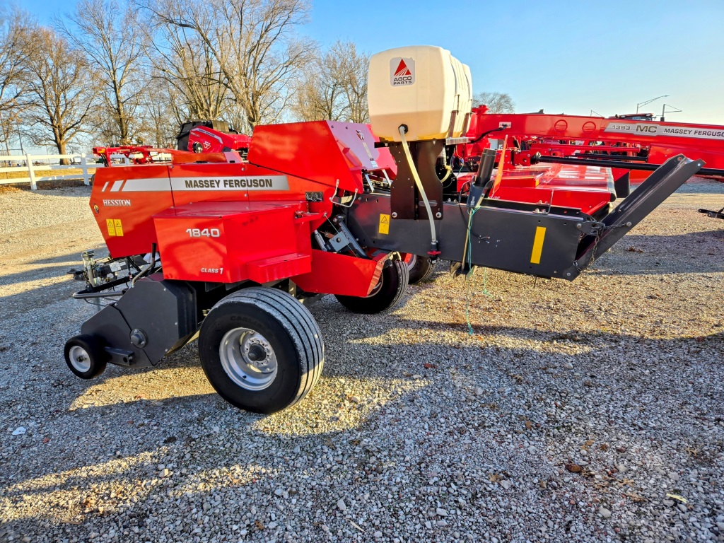 2020 Massey Ferguson 1840 Baler/Square