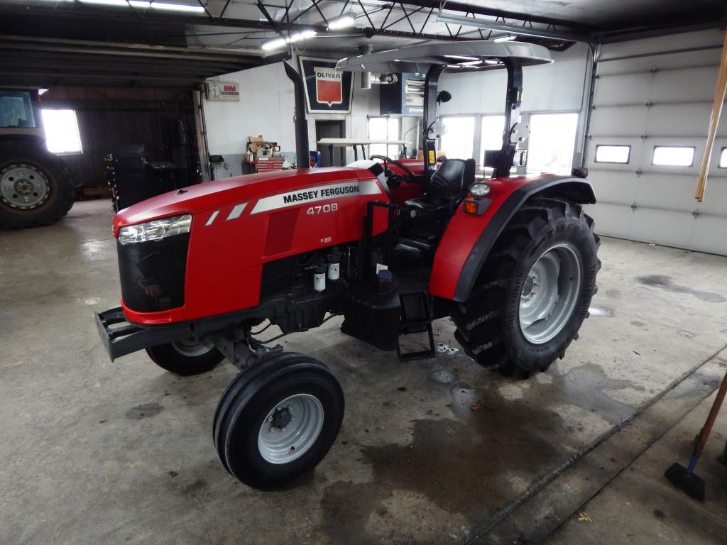 2015 Massey Ferguson 4708 Tractor