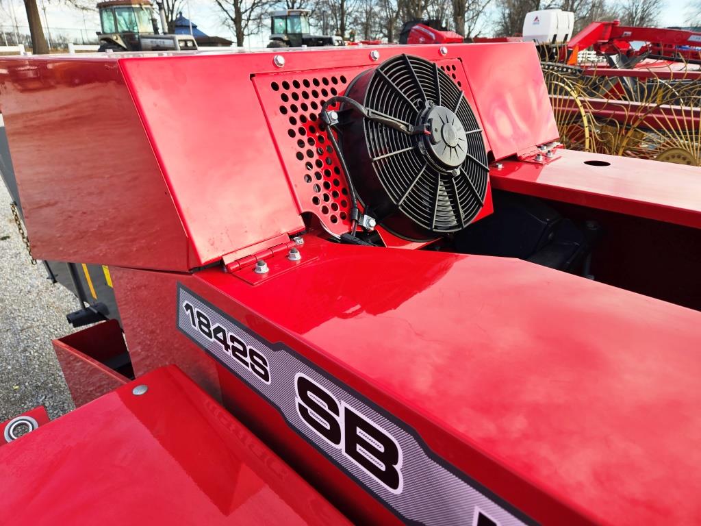 2024 Massey Ferguson 1842S Baler/Square