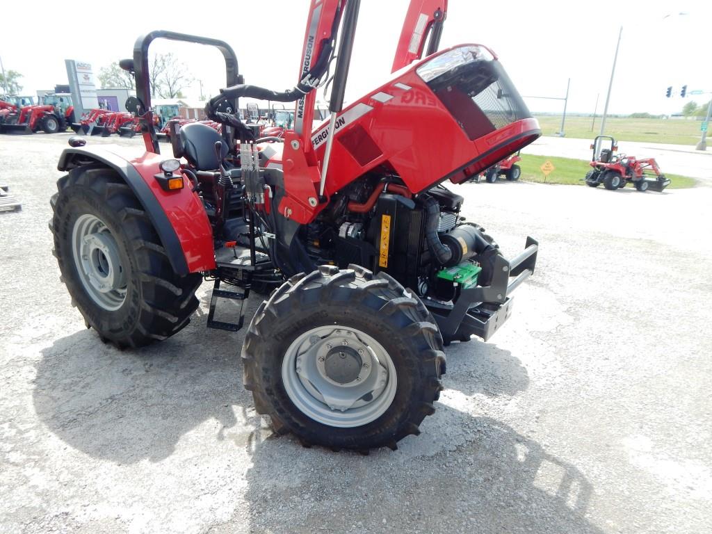 2025 Massey Ferguson 4707 Platform Global Series Tractor