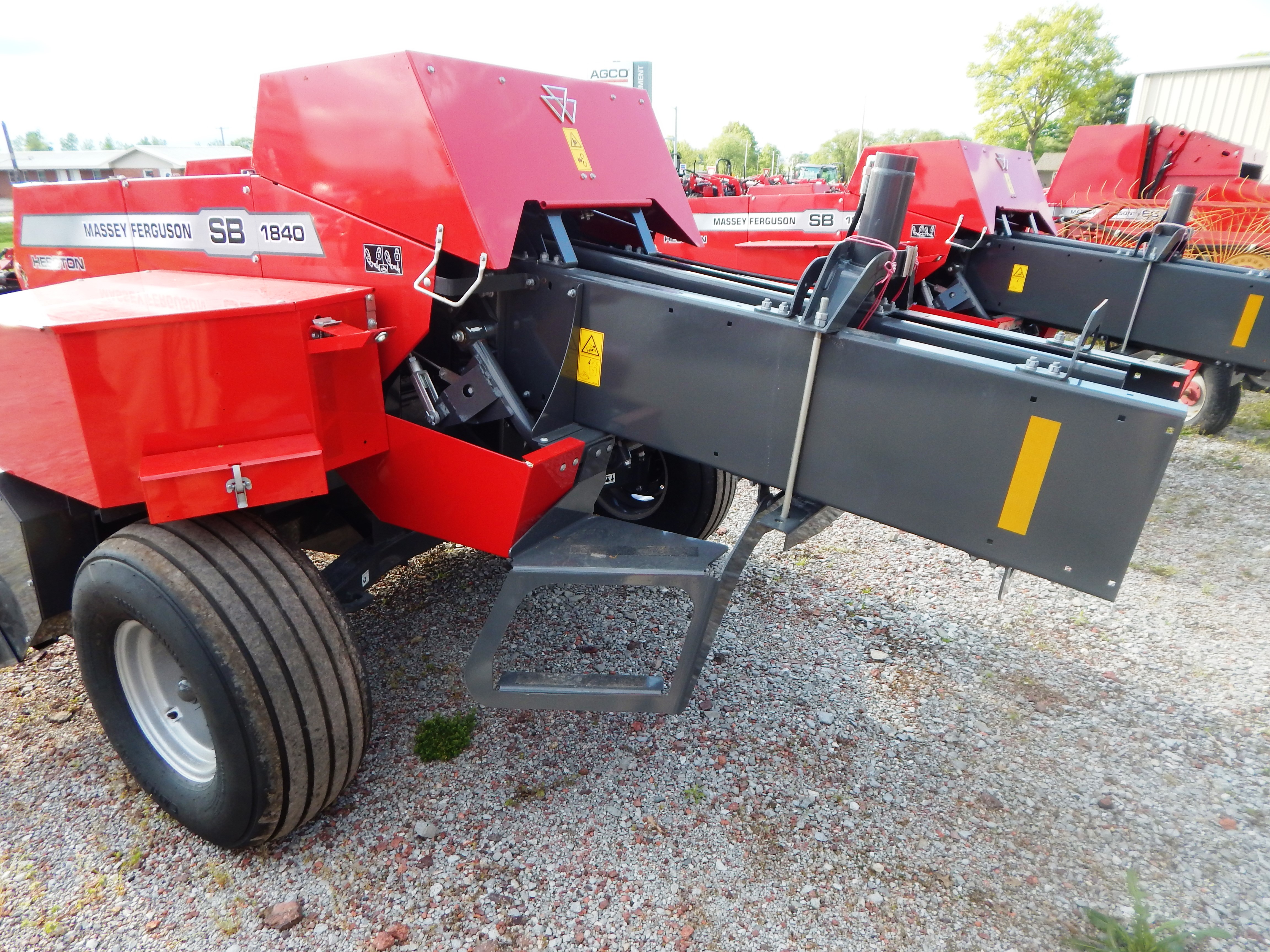 2025 Massey Ferguson 1840 Baler/Square