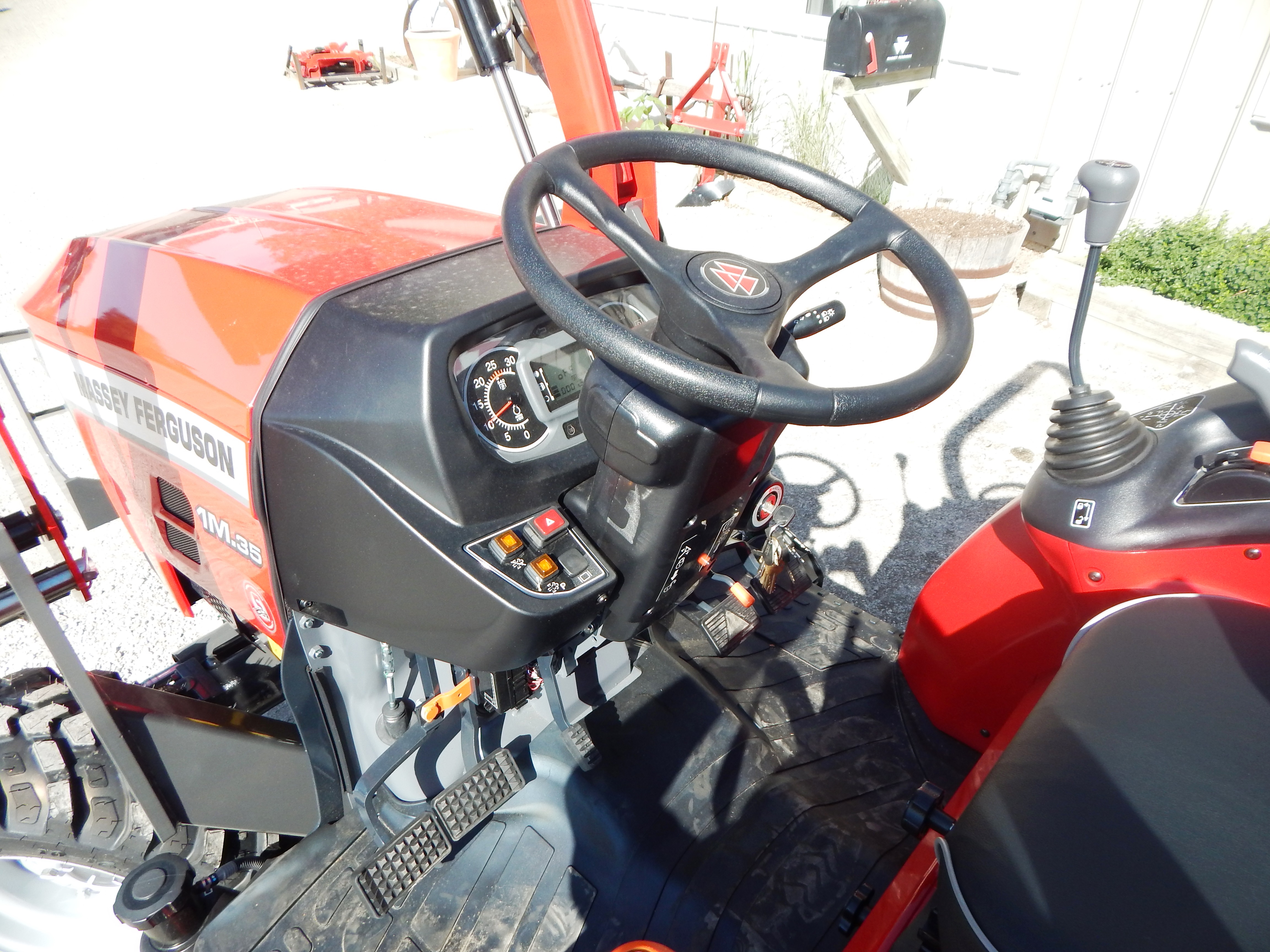2025 Massey Ferguson 1M.35 eHydro Tractor